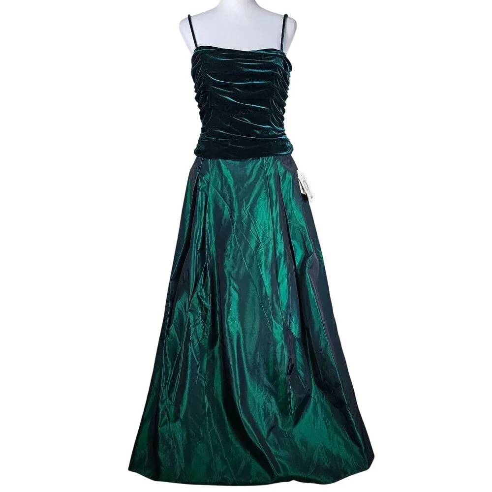 Vintage Scott McClintock 2 pc Maxi Gown 10 Green Velvet Satin‎ Formal Party NWT